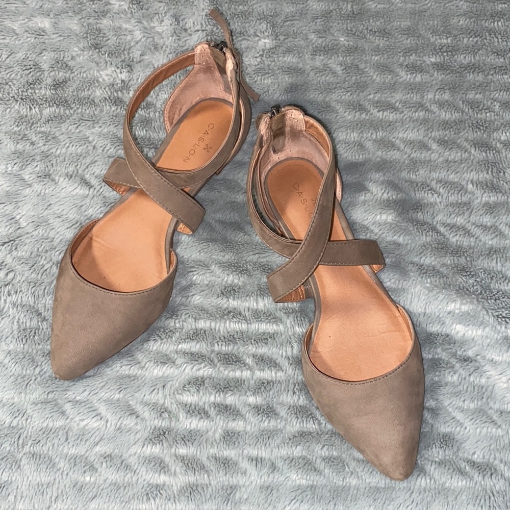 Really cute shoes 4 1/2 size
